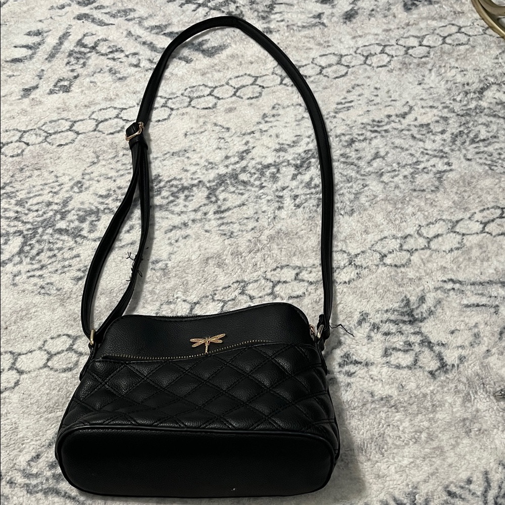 Elegant Black Quilted Shoulder Bag